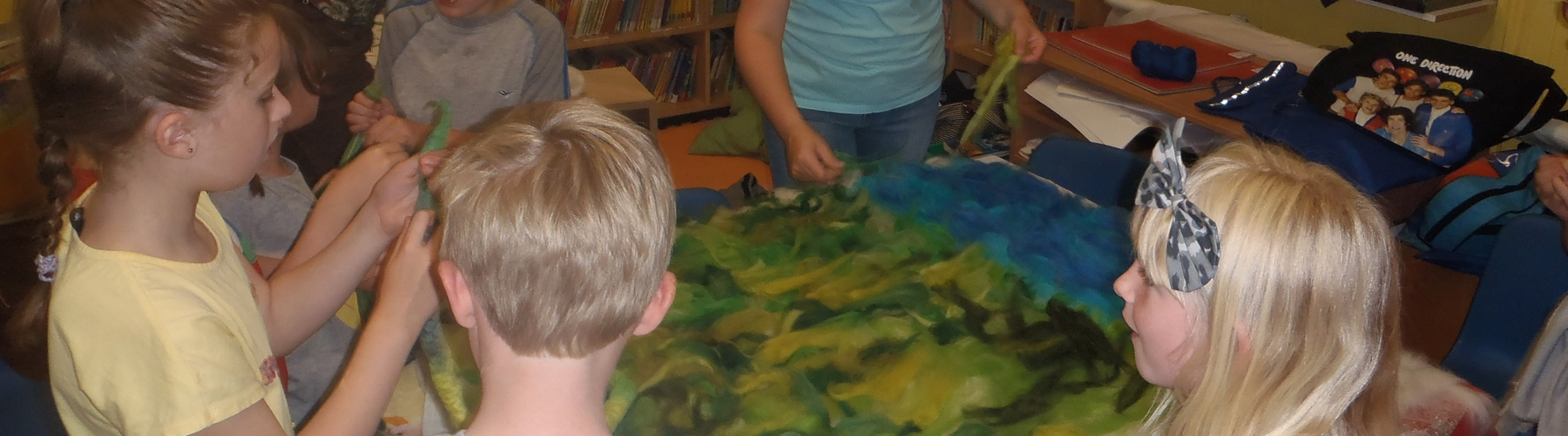 Gweithdai Plant Gydag Artistiaid Preswyl